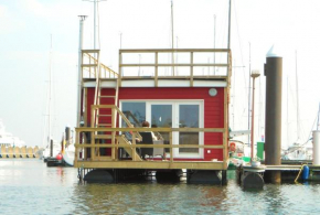 Houseboat Lottas meerZeit, Kaminofen, Dachterrasse, Parkplatz